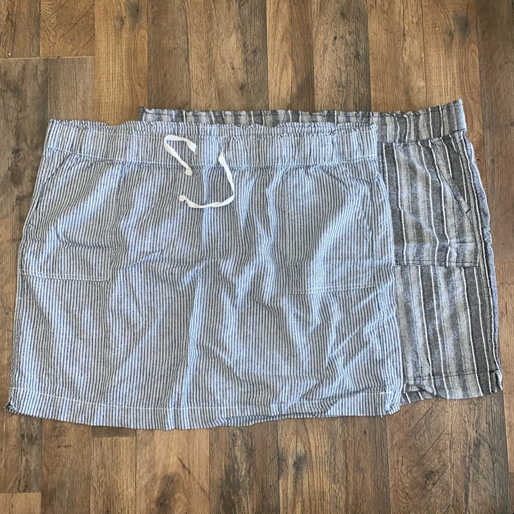 dash Black & White Skirt Bundle Size 2X